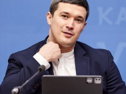 Земля и бюрократия. Верховная Рада может упростить развитие сети 4G