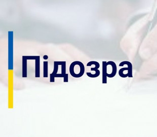 Фотографу, якого судять за низку статевих злочинів щодо неповнолітніх, повідомлено про нову підозру