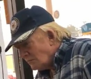 В сети нашли пузатого двойника Трампа