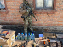 Украинец ежедневно сбывал крупные партии взрывчатки через Интернет