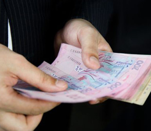 Появилась новая мошенническая схема: деньги выманивают почтовыми посылками