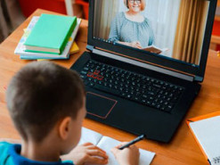 Карантин: днепровские школьники продолжат учиться на дистанционке