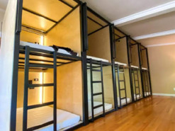 Влада Сан-Франциско заявила, що ліжка-капсули за $700 побудовані без дозволу