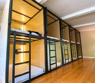 Влада Сан-Франциско заявила, що ліжка-капсули за $700 побудовані без дозволу