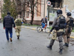 З'явилося відео, як полк спеціального призначення Нацполіції «САФАРІ» зачищає Бучу