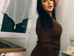 Блогерша показала, как модели в Instagram создают идеальные фото