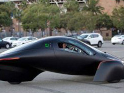 Не нуждающиеся в топливе авто на солнечных батареях распродали за 24 часа