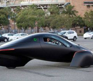 Не нуждающиеся в топливе авто на солнечных батареях распродали за 24 часа