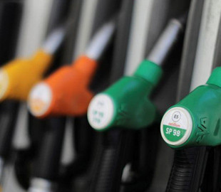 Мінекономіки не очікує стрибка цін на пальне через зміну курсу гривні