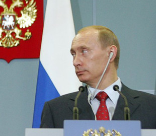 Архівне відео з танцем путіна та Джорджа Буша спливло у мережі