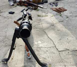 Одесит затриманий на Волині за ймовірний інтернет-збут зброї