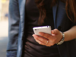 Українцям розповіли, як правильно видаляти файли з телефону