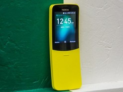 Смартфон Nokia 8110 получил глобальную поддержку WhatsApp и Facebook