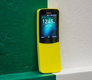 Смартфон Nokia 8110 получил глобальную поддержку WhatsApp и Facebook
