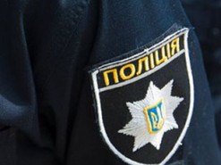 Сдирали волосы и обмазывали перьями: В Бердичеве задержали блогеров-садистов