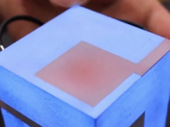 Новая технология позволяет наносить сенсорный дисплей на любые объекты