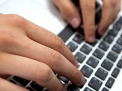 В Казахстане ввели запрет на анонимные комментарии в Сети