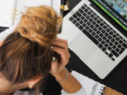 Жінка хотіла продати товар онлайн, натомість втратила 40 тисяч гривень