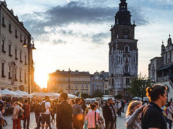 Поляки не проти, якщо українці залишаться у Польщі надовго