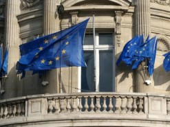 Еврокомиссия потребовала удалять террористический контент из соцсетей в течение часа