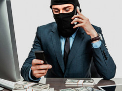 Мошенники продают данные клиентов ПриватБанка в Telegram