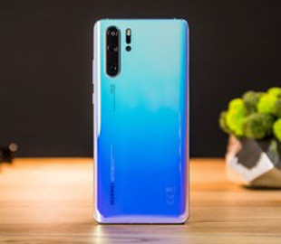 Huawei сокращает производство флагманских смартфонов