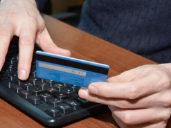 Украинец перечислил 50 тысяч неизвестным интернет-мошенникам