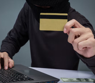 Онлайн-заробіток обернувся для жінки втратою 113 тисяч гривень