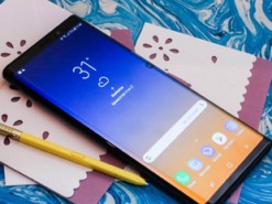 Samsung готовит нас к эре вырезов в дисплее