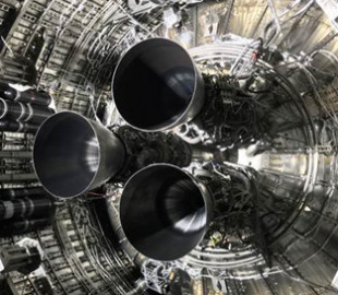 Ілон Маск показав фото двигунів міжпланетного корабля Starship
