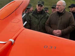 Лукашенку показали білоруські безпілотники