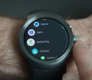 Самая прорывная технология iPhone X может лечь в основу новых часов на Android Wear