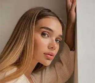 Блогерку Сашу Бо пограбували на благодійному аукціоні