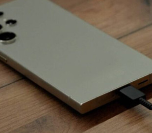 Чи безпечно заряджати смартфон уночі: правда без міфів