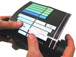 Создан сенсорный планшет, который можно скрутить в свиток