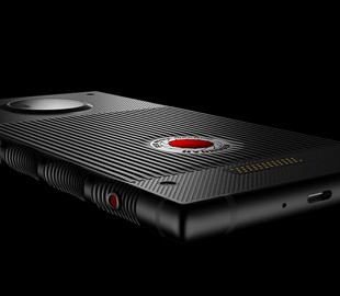 Спецификации первого голографического смартфона утекли в сеть