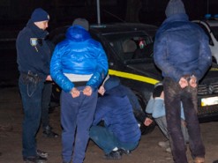 В Днепре полиция задержала банду похитителей кабеля