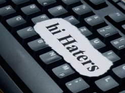 Обыски у хейтеров. Как полиция и СМИ Баварии борются с ненавистью в Сети