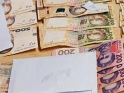 В Запорожье аферист продавал места в электронной очереди сервисного центра МВД