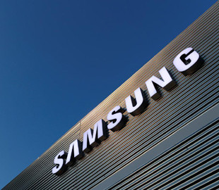Samsung останавливает поставки в Россию