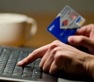 Женщина отдала интернет-мошеннику больше семи тысяч гривен