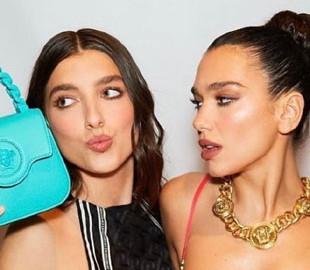 Как две капли воды. Дуа Липа поделилась снимками со своей сестрой