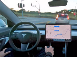 Автопилот Tesla мог стать причиной сразу двух аварий за неделю