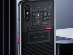 Xiaomi раскрыла секрет прозрачной крышки Mi8 Pro