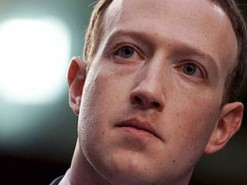 Модель сместила Цукерберга с позиции самого юного миллиардера