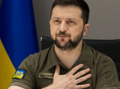 Президент Украины стал лауреатом премии Немцова