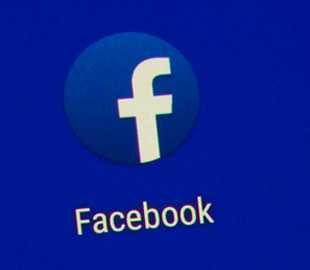 Facebook опубликовал новые руководства в помощь бизнесу в условиях эпидемии