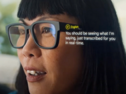 Google показала смарт-очки с функцией субтитров для реального мира