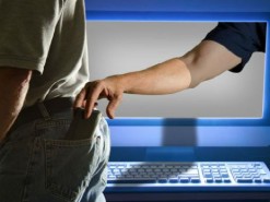 Мужчина подарил интернет-мошенникам 101 тысячу гривен