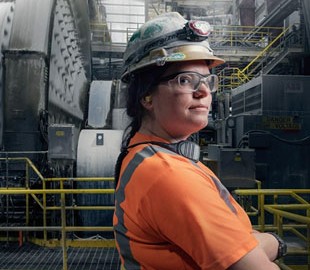 Прогноз: автоматизация в первую очередь угрожает женщинам